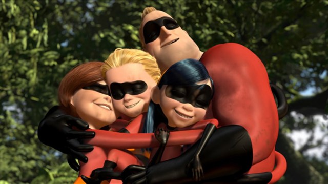 incredibles_family_hug
